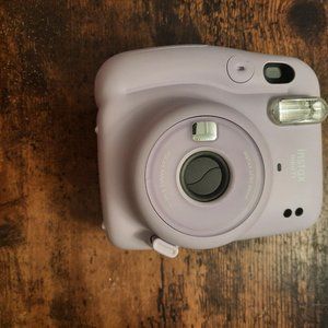 Fujifilm Instax Mini 11 Camera Lilac Barely Used Great Condition
